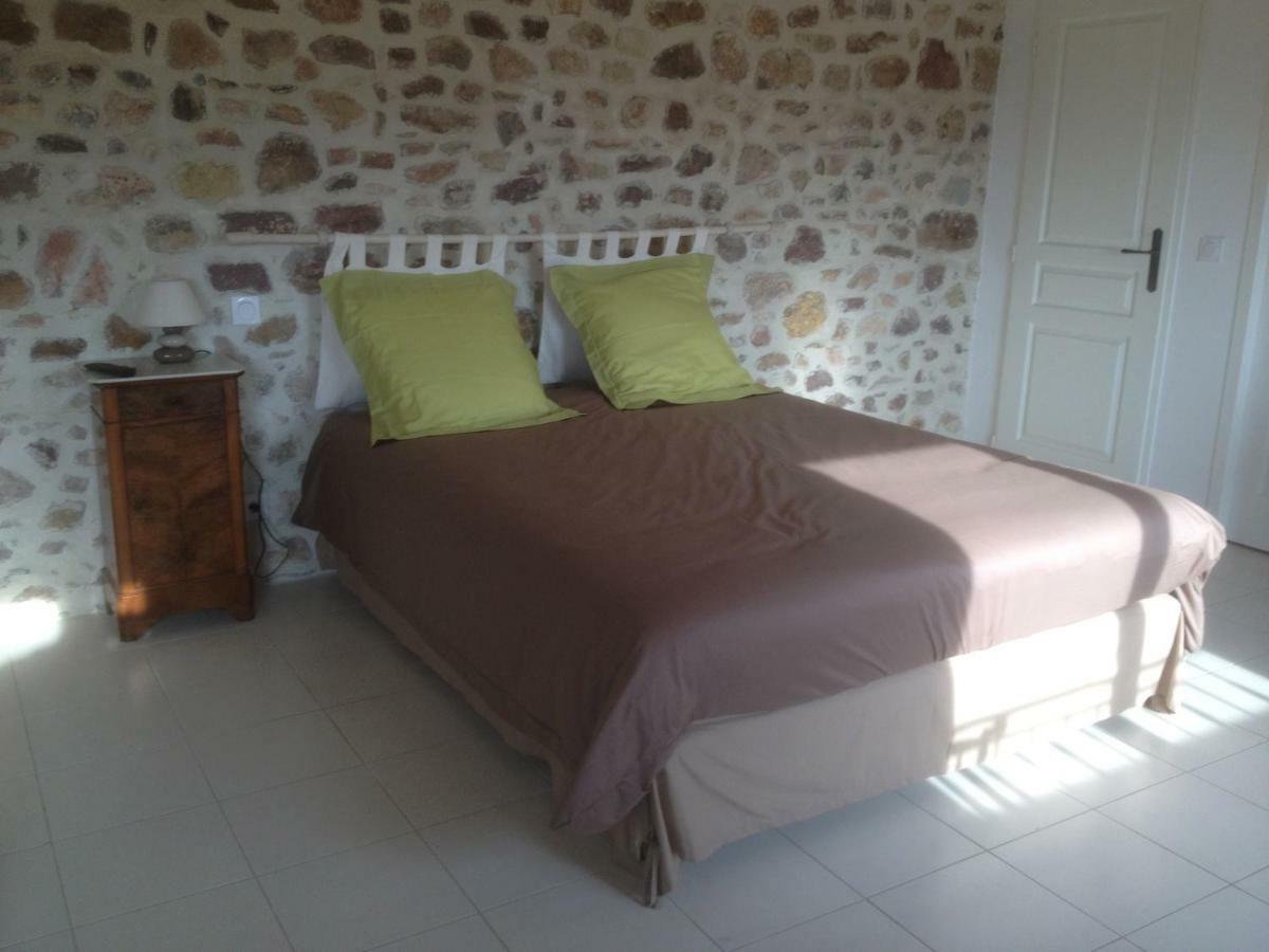 Domaine De Camp Joyeux Daire Puget-Ville Dış mekan fotoğraf